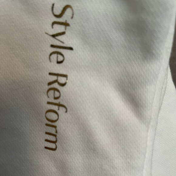 Style Reform Jack Chic Sweatshirt Small - Picture 4 of 7